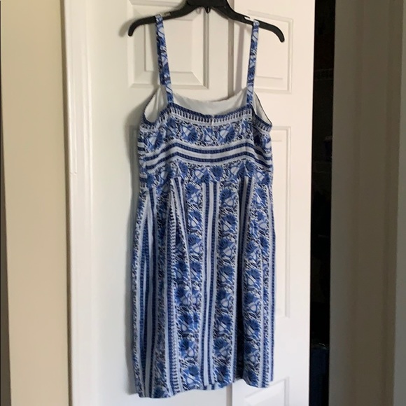 Ann Taylor Loft lined blue & white sundress - Picture 5 of 7